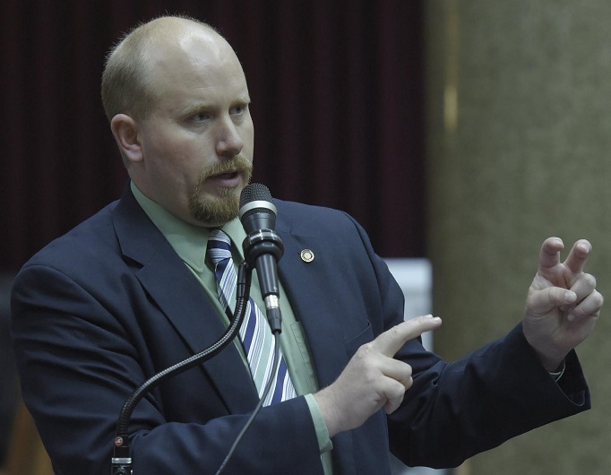Representative Robert Ross was one of 35 Republicans that voted against the Real ID bill. (photo; Tim Bommel, Missouri House Communications)